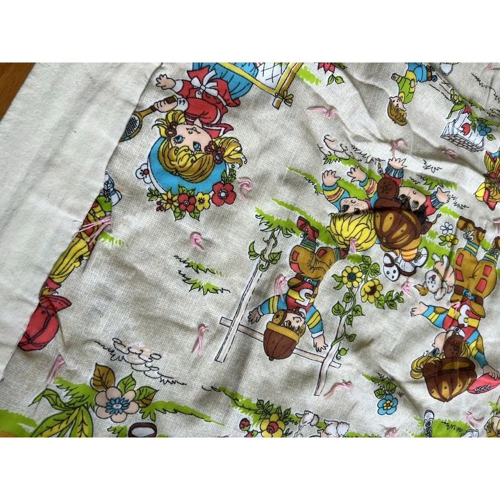 Vintage Handmade Children's Quilt Blanket Storybook‎ Print Crib Toddler 44x58